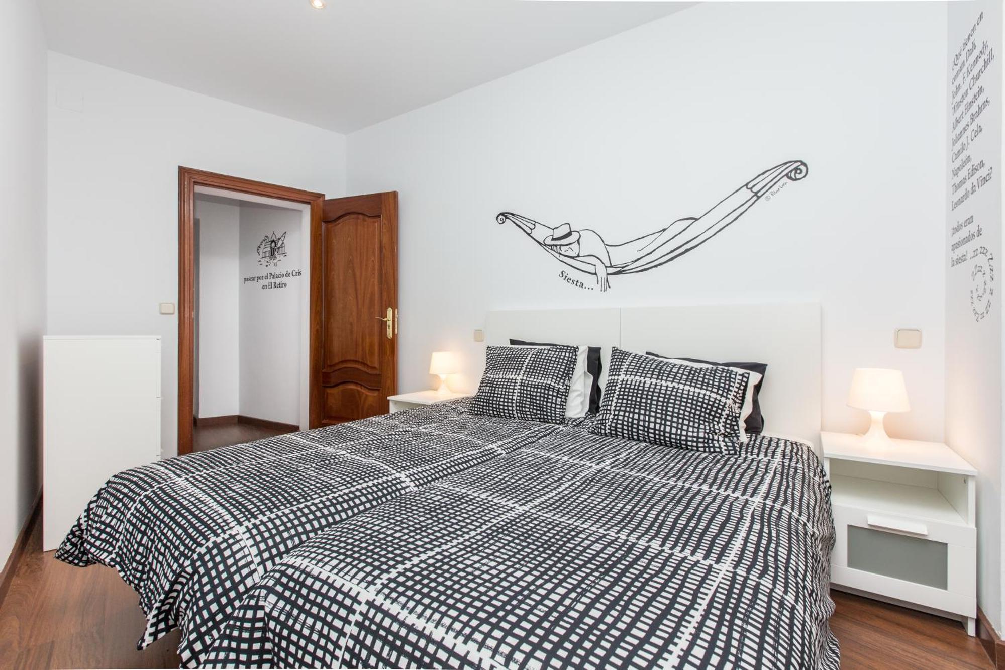 Book In Madrid- Puerta Del Sol Apartment Cameră foto